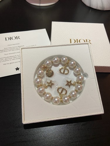 Dior beauty loyalty - beauty, gift