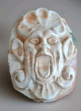 Frammento ceramico rilievo - a,