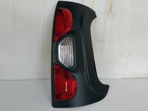 Ricambi usati fanale stop - ricambi,