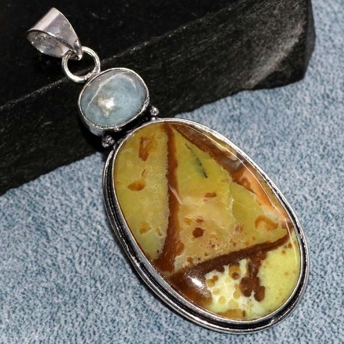 Ciondolo lungo larimar opale