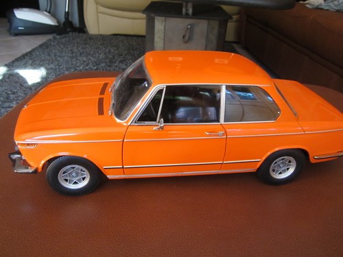 Bmw 1602 12 arancione - 1602,