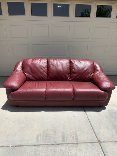 Genuine italian natuzzi - italian,