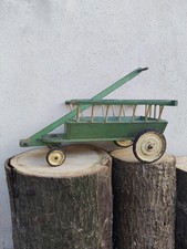 Carretto agricolo giocattolo