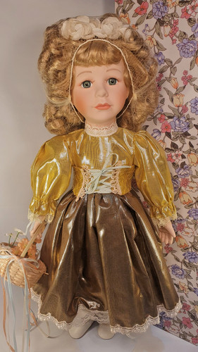 Bambola porcellana - bambola, (669)