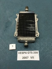 RADIATORE ACQUA DESTRO O SINISTRO PIAGGIO  VESPA 250 GTS  2005 2012