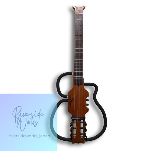 Chitarra silenziosa aria - silenziosa,