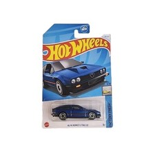 Hot Wheels 2023 #98 Retro