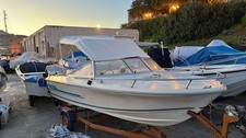 Motoscafo Hellas 550 motore