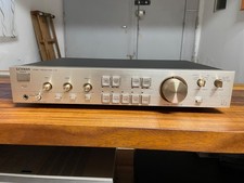 Luxman C-03 stereo