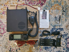 ICOM IC-703 Ricetrasmettitore