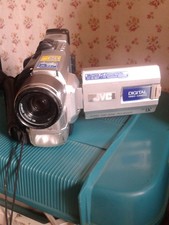 VIDEOCAMERA JVC 500X DIGITAL ZOOM GR-DVL160EG