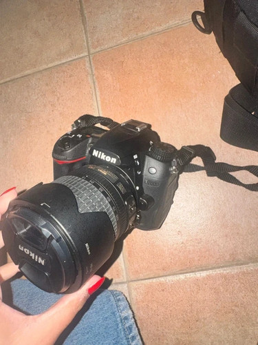 Nikon d7000 obiettivo - +, nikkor
