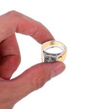  Anello Con Scatola