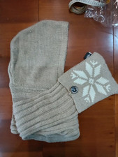 Cappuccio sciarpa beige