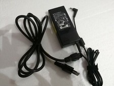 Caricabatterie Alimentatore Notebook 90W 19V 4,74Ah connettore 5,5 x 1,7 mm
