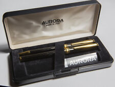 Penna stilografica e penna a