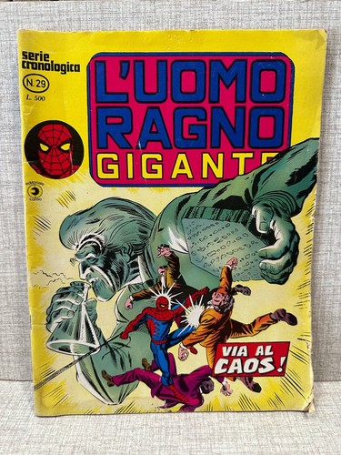 Uomo ragno gigante - via, al