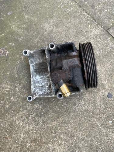Ford fiesta 16v zetec - 1.25,