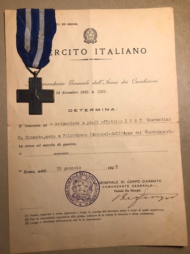 Diploma medaglia merito di - diploma,
