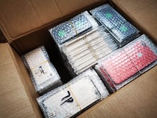 Joblot 100 custodia nuova per