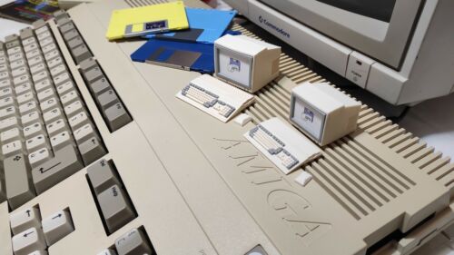 Scale commodore amiga 500 - amiga,