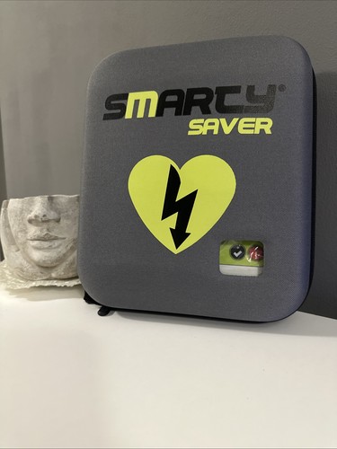 Defibrillatore semiautomatico - defibrillatore,