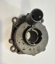 SUZUKI 17411-90J00 17400-90812 CORPO POMPA DF140 CON SEGNI ESTETICI