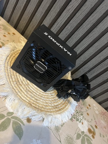 Alimentatore per computer