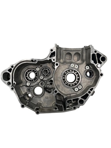 Carter moteur central gauche - carter,