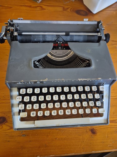 Macchina scrivere remington - scrivere,