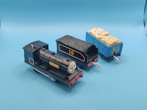 Trackmaster douglas tender - &,