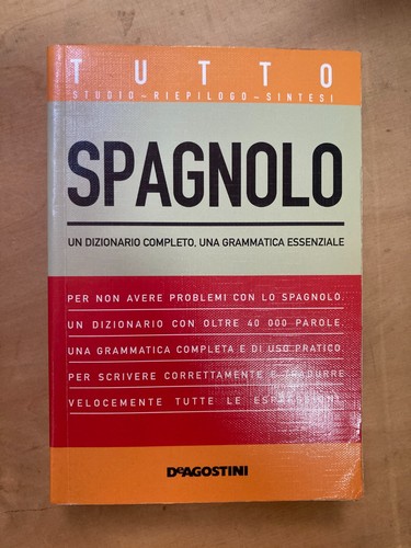 Spagnolo dizionario - un,