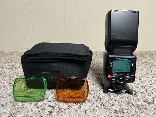 Nikon 700 speedlight - speedlight, flash