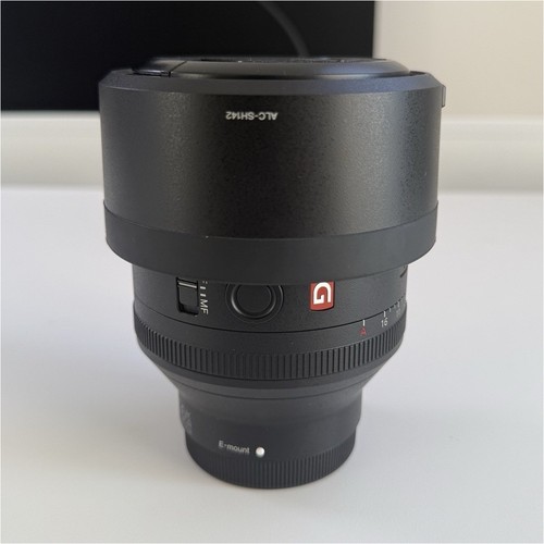 Sony master 85mm - fe, f/1.4