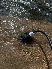 Telefono marino archivio discreto. Microfono sismico geofono idrofono.