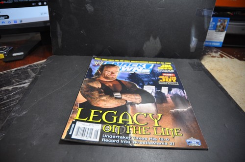 Wwe wrestling magazine - ,