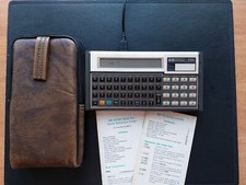 Calcolatore HP 71B + Moduli e manuali