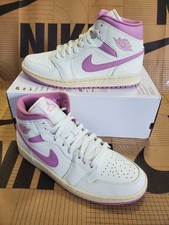 Nike Air Jordan 1 Mid