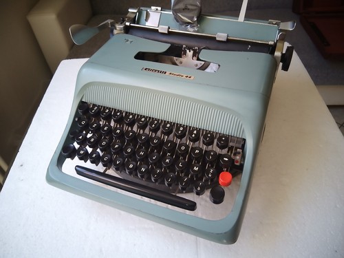 Macchina scrivere olivetti - macchina,