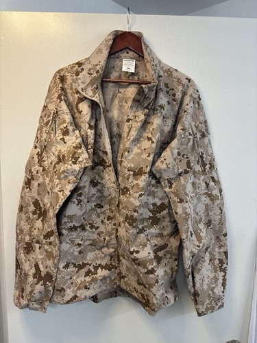 Nuova giacca militare