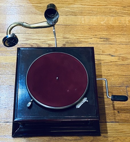 His master voice the - his, master’s