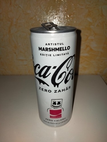 Lattina vuota coca - lattina, zero