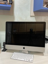 iMac 21.5" (500GB, Intel Core i5, 2.5GHz, 4GB) All-in-One per ricambio pezzi.