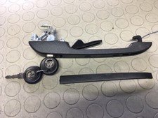 MANIGLIA PORTA ANTERIORE