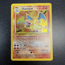 Charizard 004/102 Base Set -