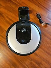 iRobot Roomba i7 Robot Aspirapolvere Con Scatola Originale E ricambi I7156