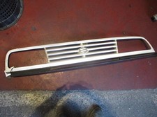GRIGLIA ANTERIORE PER SUZUKI Vitara 3P (91>98)
