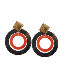 Orecchini a forma rotonda in