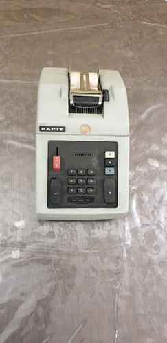 Calcolatrice meccanica facit - calcolatrice,