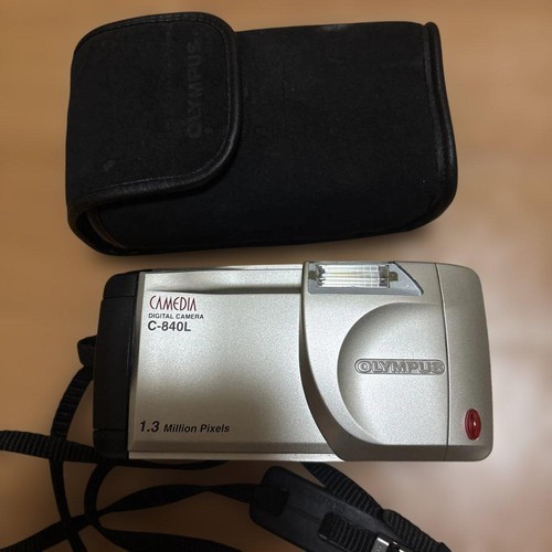 Fotocamera digitale compatta